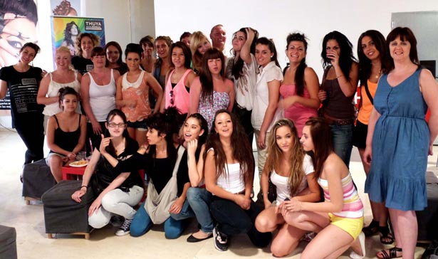 THUYA y BLACKBURN COLLAGE comparten experiencias