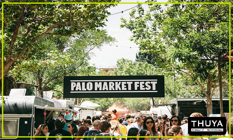 Palo alto market mercado de comida y ropa en Barcelona