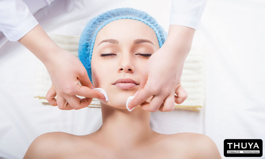 limpieza cara para la aplicaci&oacute;n del nanofat